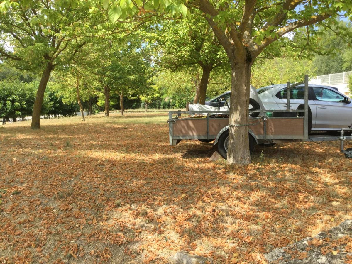 Mazet Tournesol Aux Portes Du Verdon Saint-Martin-de-Brômes Exterior foto